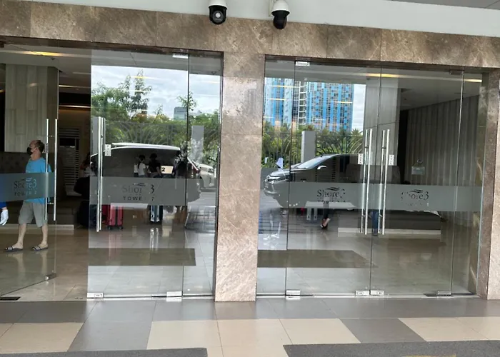 Gateway Mall Of Shore 3 Near Airport Malls