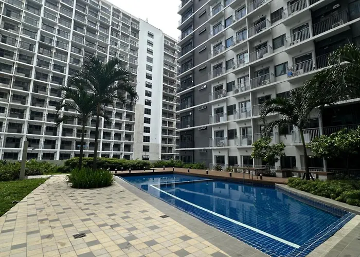 Gateway Mall Of Shore 3 Near Airport Malls *
